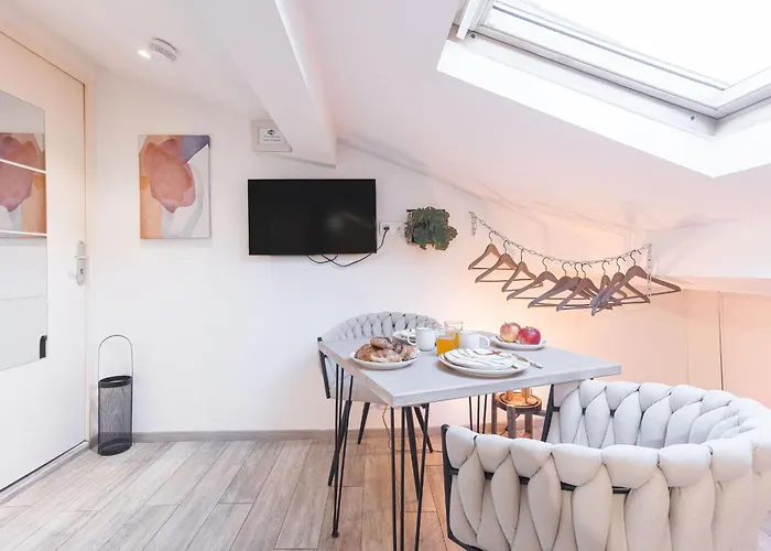 Meynadier By Halldis *